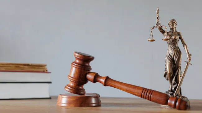 gavel